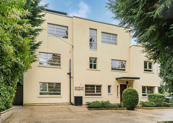 Art Deco Villa 10Mins From Oxford Train Staion